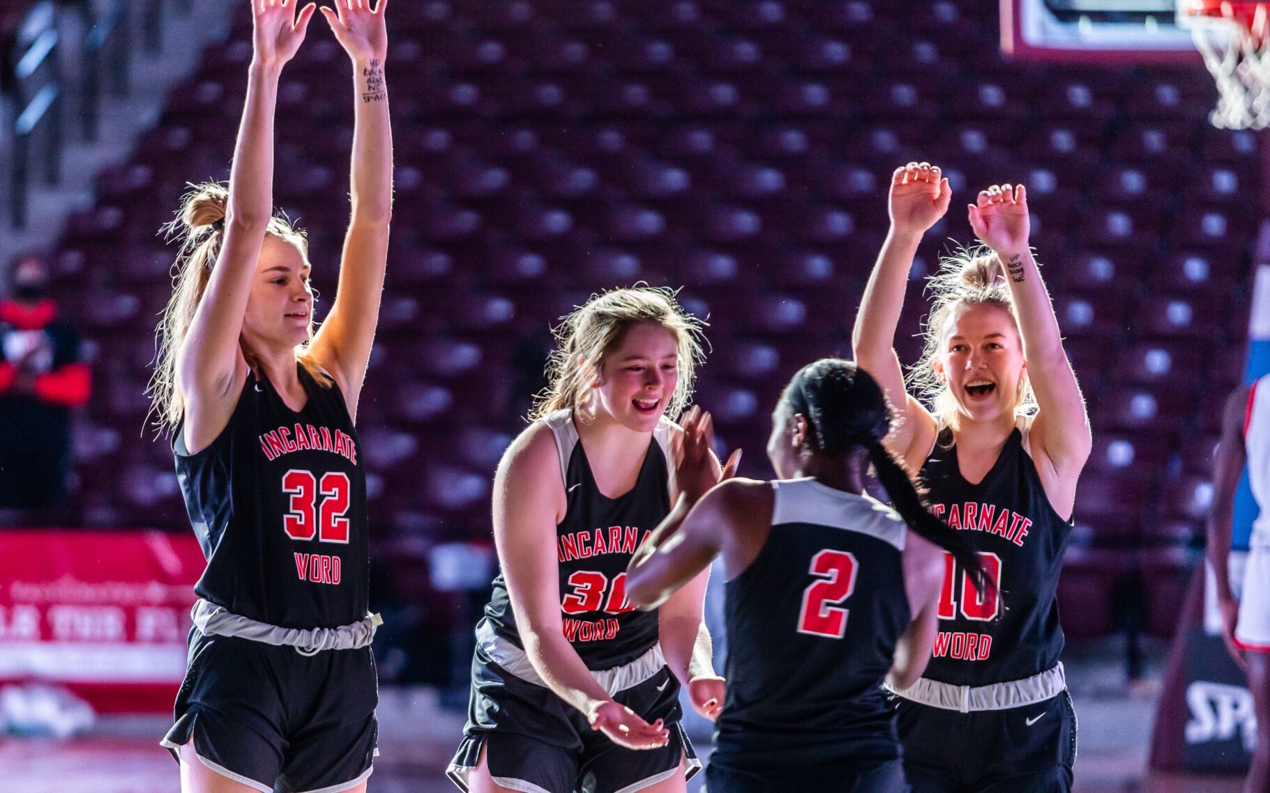 Incarnate Word 58, Webster Groves 37